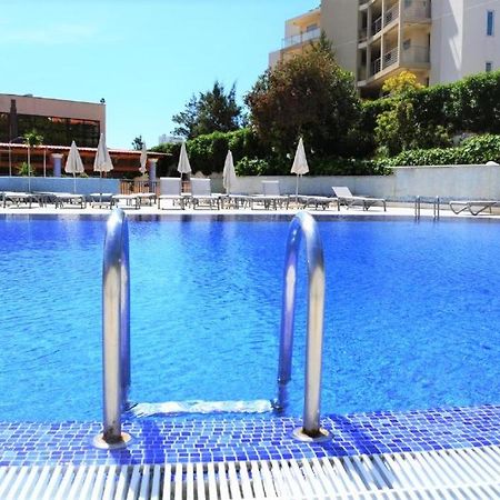 Oasis Beach Apartment Portimao Bagian luar foto