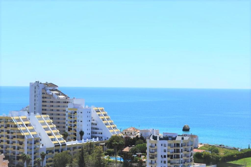 Oasis Beach Apartment Portimao Bagian luar foto